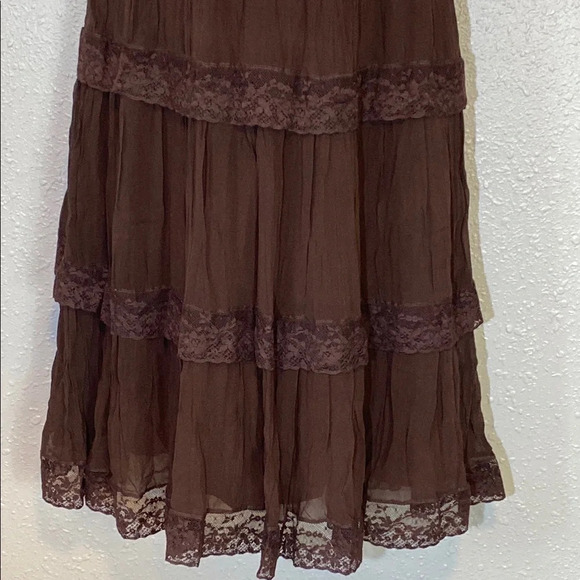🆕 BCBGMaxAzria 100% Silk Brown Tiered Ruffled Midi Dress Sweetheart Neckline - Picture 5 of 9